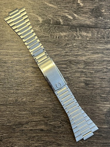 Omega geneve megaquartz - omega,