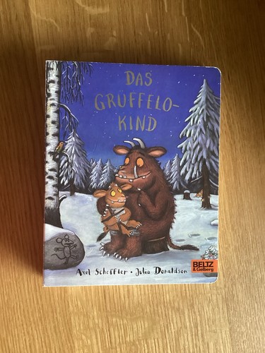 Julia donaldson axel - julia,