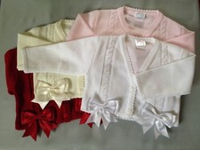 BABY MÄDCHEN KLEINKIND MÄDCHEN KINDER SPANISCHE SCHLEIFE CARDIGAN BOLERO ACHSELZUCKEN PARTY TAUFE
