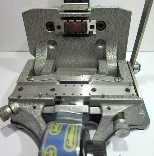 Catozzo 16mm film splicer - catozzo,