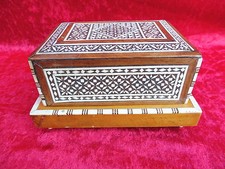 Schatulle holz verziert - schatulle,