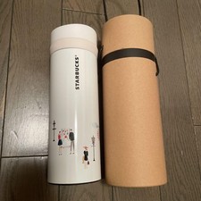 Yokohama Starbucks Edelstahl