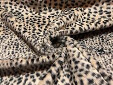 Super Luxuriöses Kunstfell Material CREAM CHEETAH