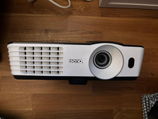 BENQ Beamer MX660 voll