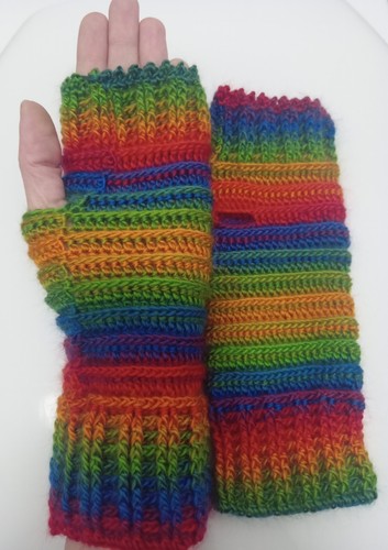 Gehäkelte handstulpen mit - gehäkelte,