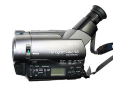Sony Hi8 -Hifi-Stereo Camcorder CCD-TR810E mit Video8-Funktion vom Fachhändler