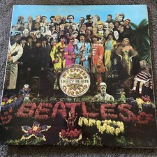 THE BEATLES - SGT PEPPER'S LP