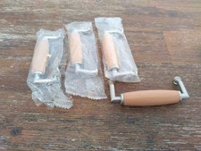 4 Möbelgriffe Holz/Metall