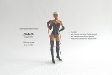 Resin Figur - 120 mm - ca. 1:14 - montiert + bemalt - "DASHA" - Hella - ohne OVP