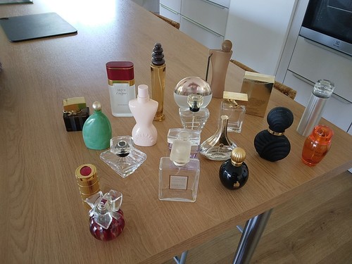 Konvolut leere parfum - leere,