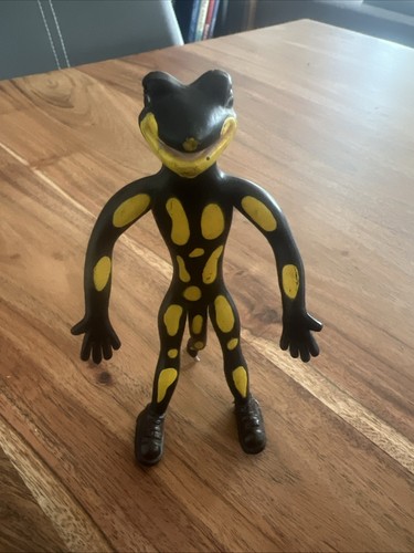Salamander lurchi biegefigur - salamander,