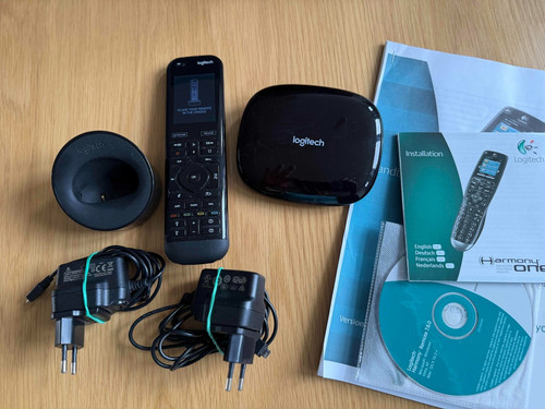 Logitech harmony 900 - logitech,