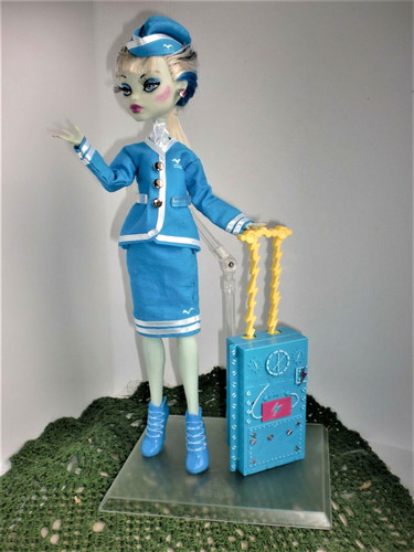 Monster high puppe repaint - monster,