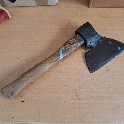 Alte zimmermann axt aus - alte,