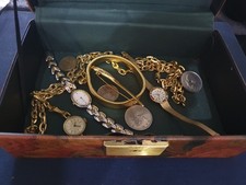 Schmuck alt Konvolut Goldfarben ,Münzen Vintage Damenarmbanduhren 