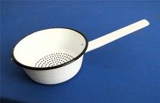 Altes DDR Emaille Sieb