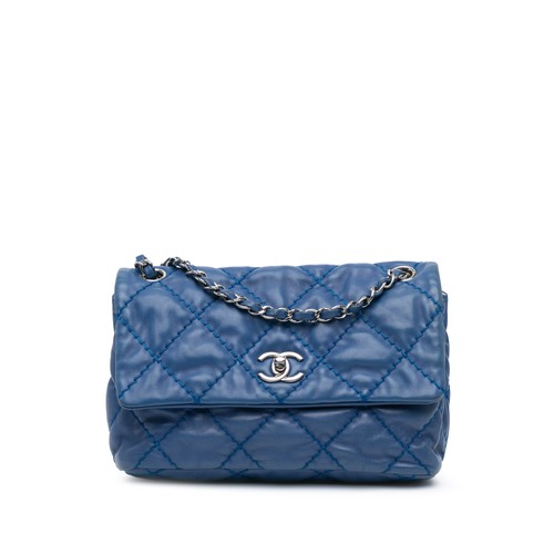 Chanel small calfskin love - chanel,