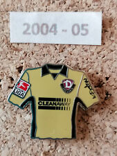 1 PINS  SG DYNAMO DRESDEN  TRIKOT