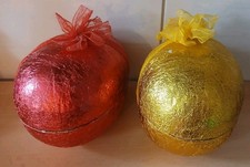 2 x DDR Osterei mit Alufolie in rot und gold zum befüllen mit Schleife 20,5 x 14