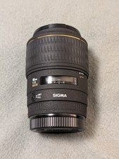 Sigma 105mm f/2.8 EX Macro