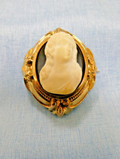 2758-800er Silber Brosche