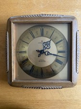 Firma Junghans Astra Quarzuhr. Nr. 36 8 / 6027 BatterieAntrieb Funktioniert