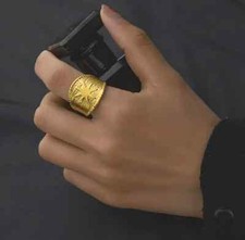 Grober Ring Statement groß