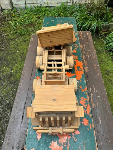 Holz lkw kipper handarbeit - holz,