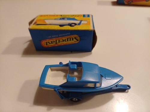 Matchbox superfast boat and - 9,
