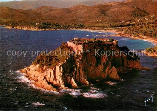 Cabasse fort bregancon et - cabasse,