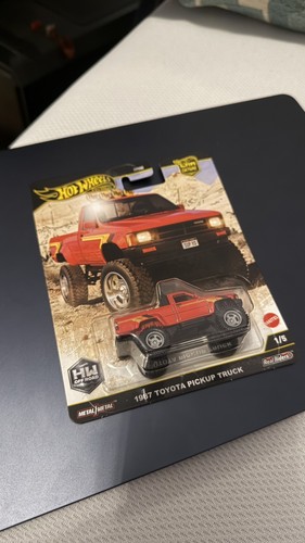 Hot wheels premium - hot, toyota
