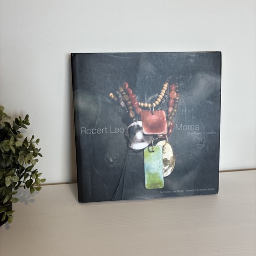 The power jewelry robert - of,