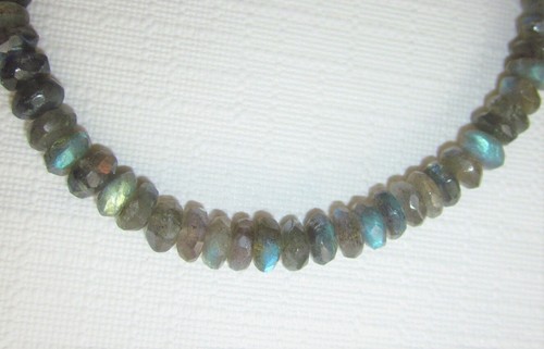 Top natur labradorit - top,