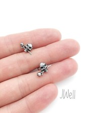 Herren Ohrringe chirurgisch Edelstahl Schädel und Rose einzelne Schraube Rückseite Ohrring