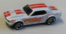 Hot Wheels 1967 Ford Mustang Coupe weiß Flammen Flames HW Auto Car Mattel ´67