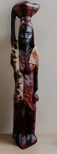 Handgeschnitzte holzfigur - handgeschnitzte,
