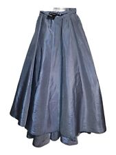 Schillernder bodenlanger