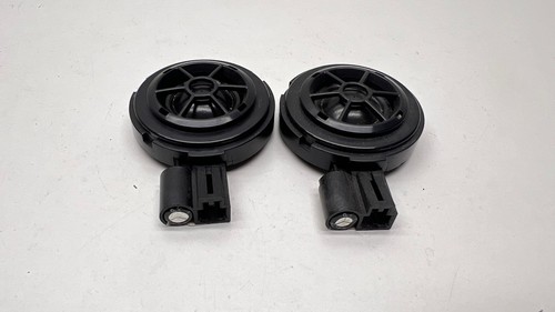 8x0035399b audi q3 8u - audi,