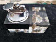 Altes Tischfeuerzeug (Xl Variante) mit einer Muschel Perle, Gasfeuerzeug,Rarität