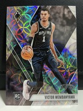 Victor Wembanyama 2023-24 Panini Phoenix Basketball International Scope Prizm RC