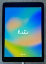 Apple iPad Pro 1. Gen 32GB, Wi-Fi, 9,7 Zoll - Space Grau