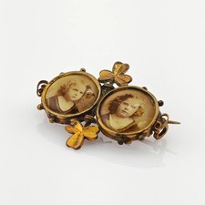 Biedermeier-Fotobrosche mit