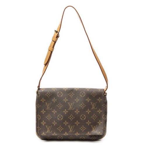 Louis vuitton musette tango - louis,