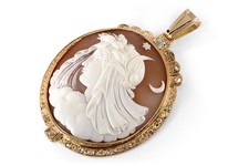 Kamee Anhänger 28 Diamanten