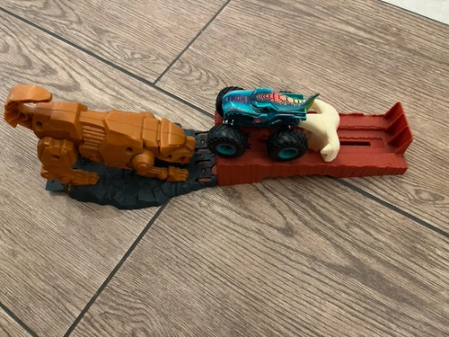 Hot wheels bahn gly10 - hot,