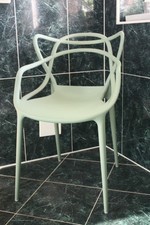 Kartell Masters Stuhl Gartenstuhl Philippe Starck Design Grün Salbei stapelb NEU