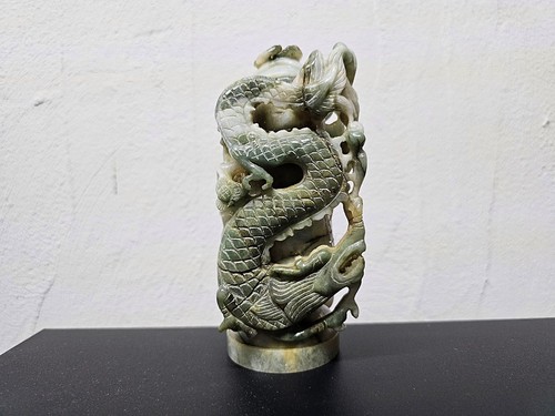 Drache aus jade jadeit ca - jade,