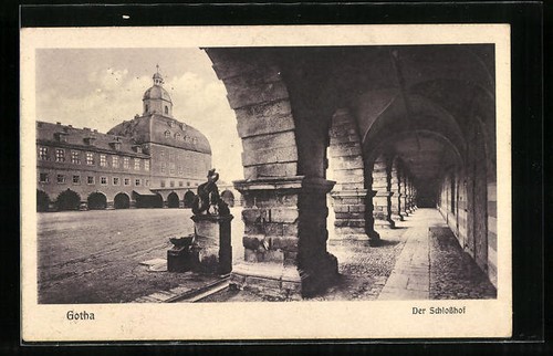 Gotha schlosshof vom - schlosshof,