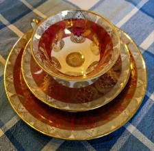 Sammeltasse mit Unterteller