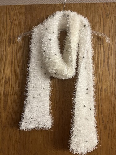 Handgestrickter weißer schal - weißer,